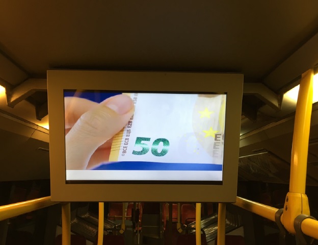 Nová 50 eurová bankovka je už mesiac v obehu