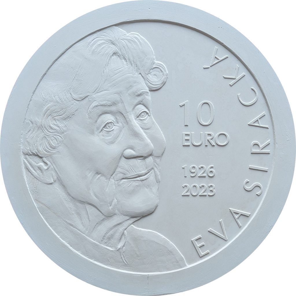 Bankovky a mince, Výsledky verejnej anonymnej súťaže na výtvarný návrh striebornej zberateľskej euromince v nominálnej hodnote 10 eur k 100. výročiu narodenia  Evy Sirackej